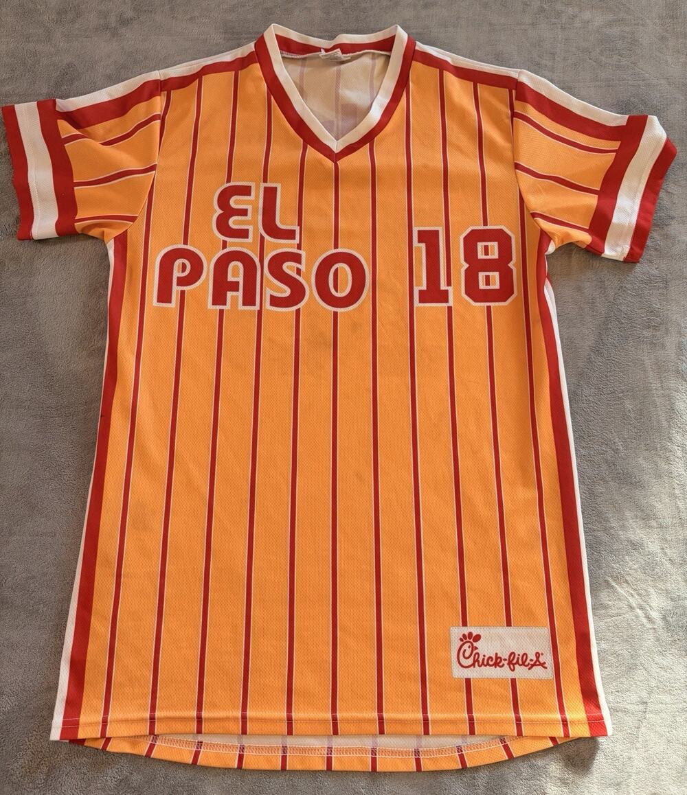 Chick-fil-A El Paso Diablos 18 Baseball Jersey Mens Medium Yellow Streetwear